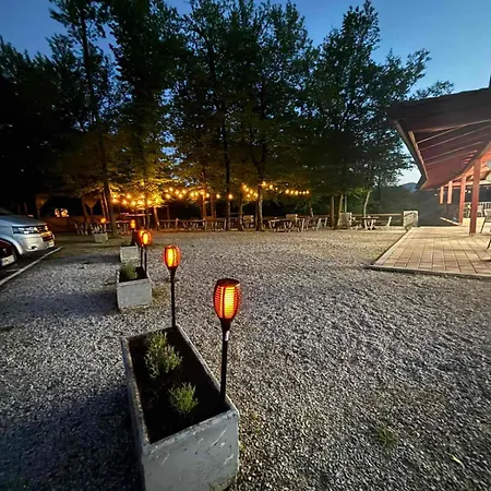 Gostinjska kuća Na Bregu Camp Smlednik Medvode