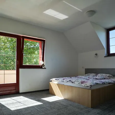 Gæstehus Na Bregu Camp Smlednik 3*